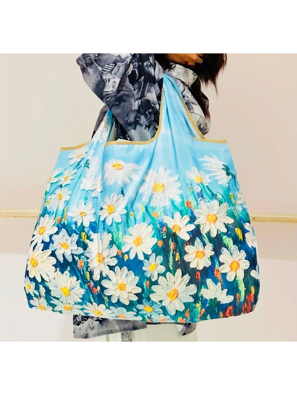 New - Large Capacity Portable Tote Bag with Unique Oil Painting Pattern Design